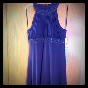 Jessica Howard evening dress